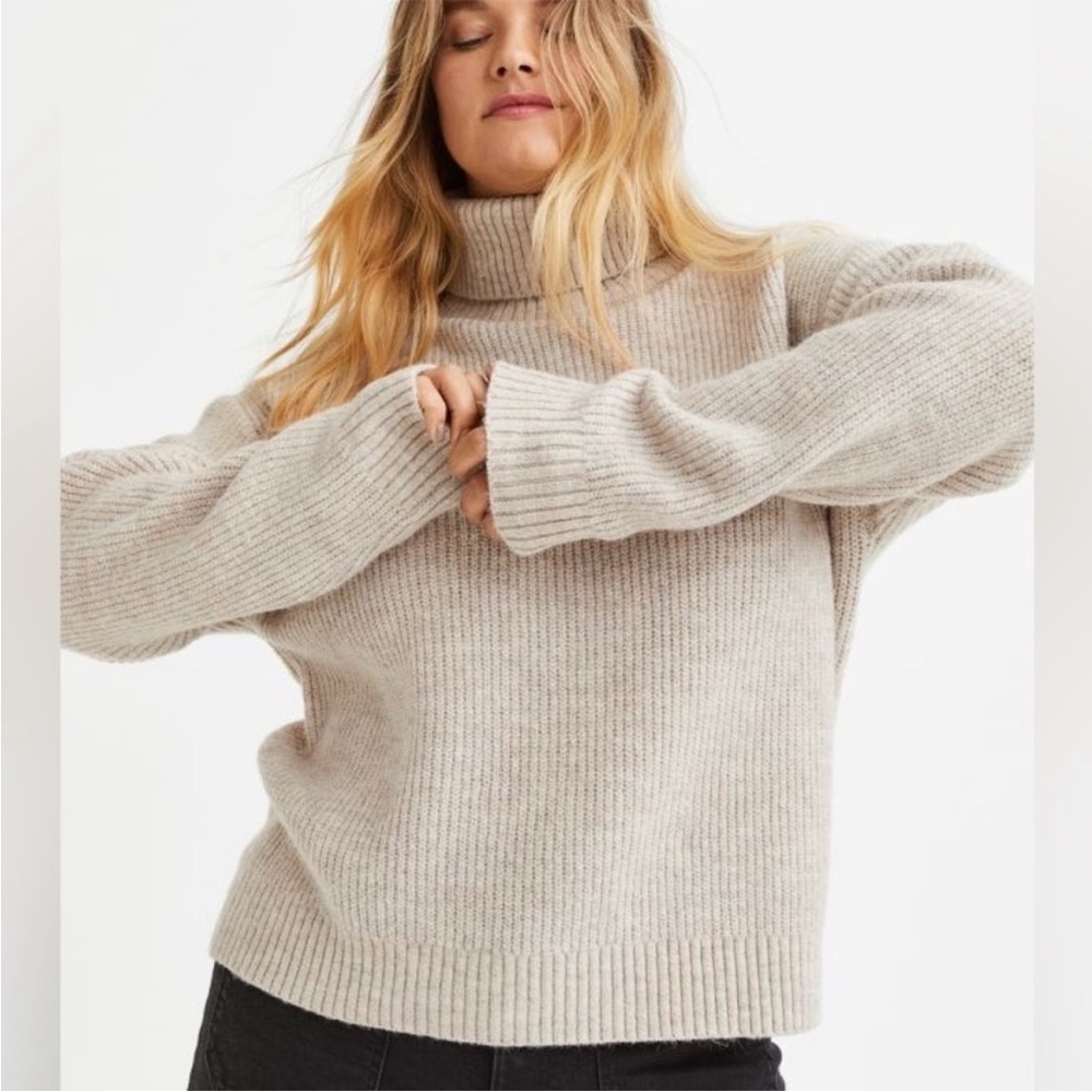 H&M Rib Knit Oversized Turtleneck Sweater Light Grey Wool Blend